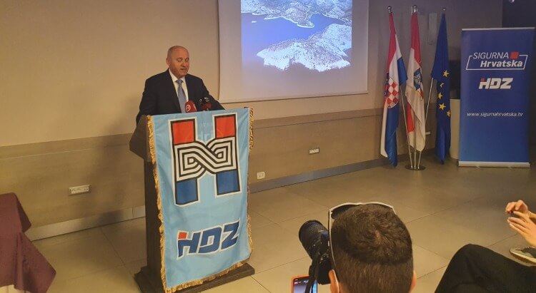 HDZ na konferenciji za novinare zahvalio biračima